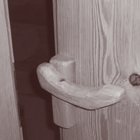 Door handles and knobs from Wooduchoose
